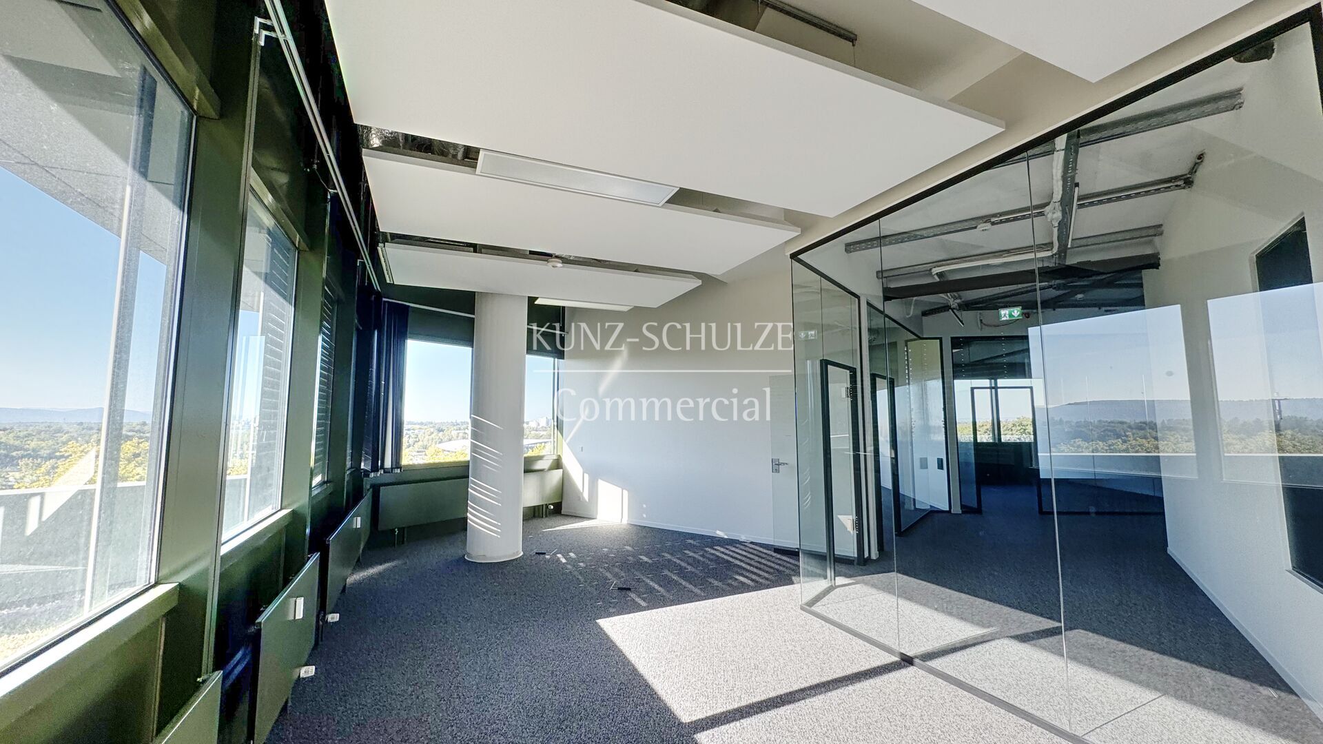 Büro00002