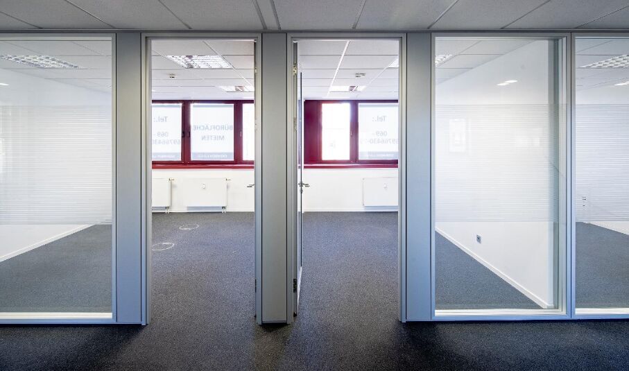 Büro00005