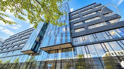 Premium-Büro mit Panoramablick, Terrasse & moderne Arbeitswelten