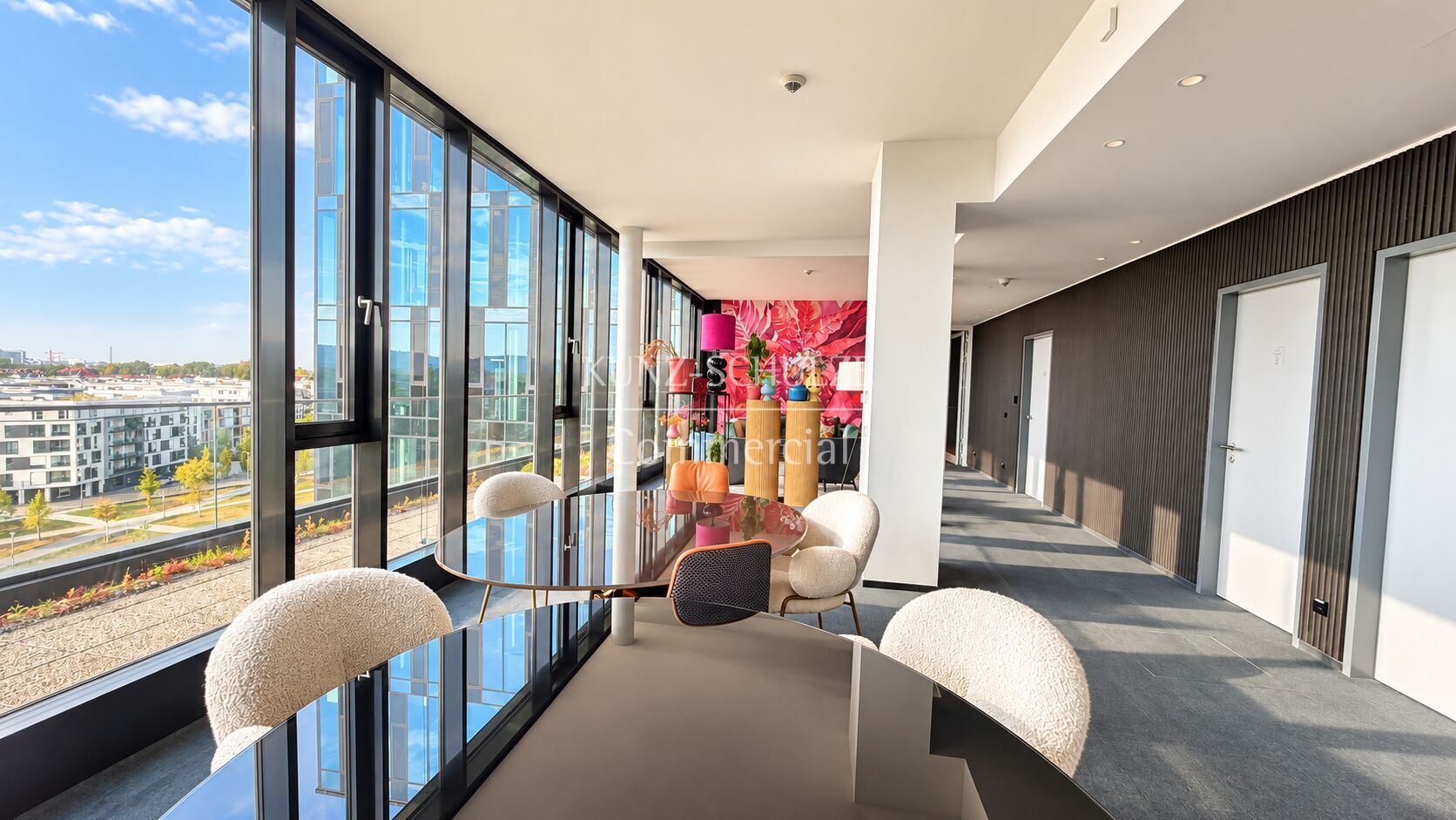 Büro00035