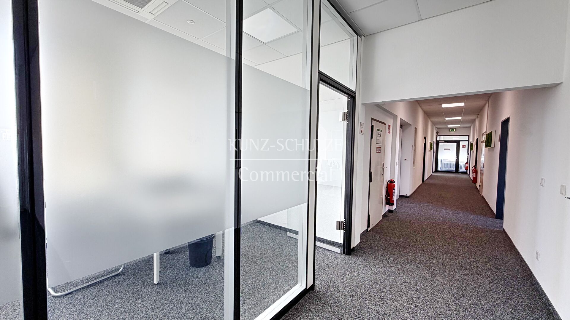 Büro 9.OG00007