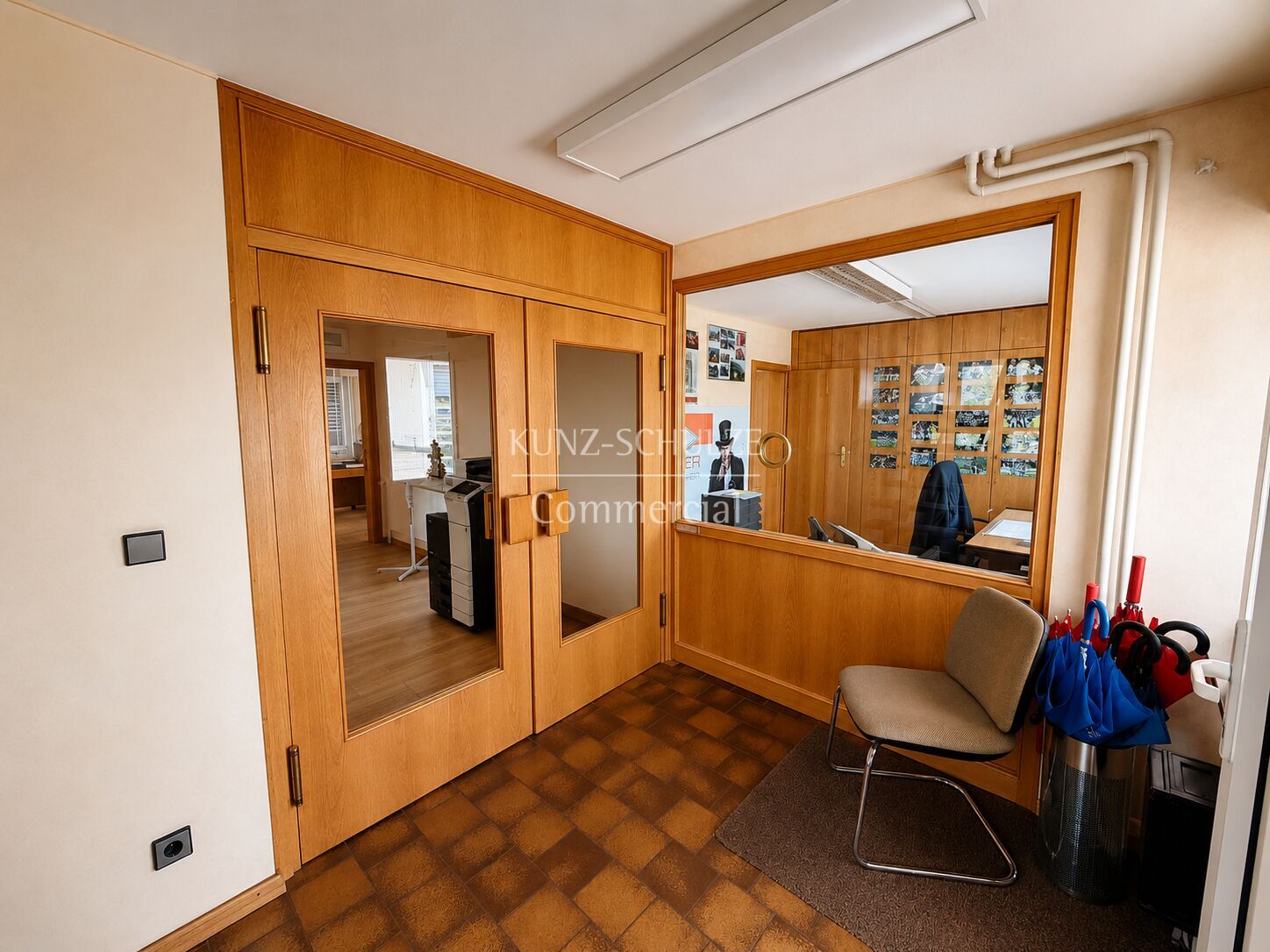 Bürogebäude Eingangsbereich