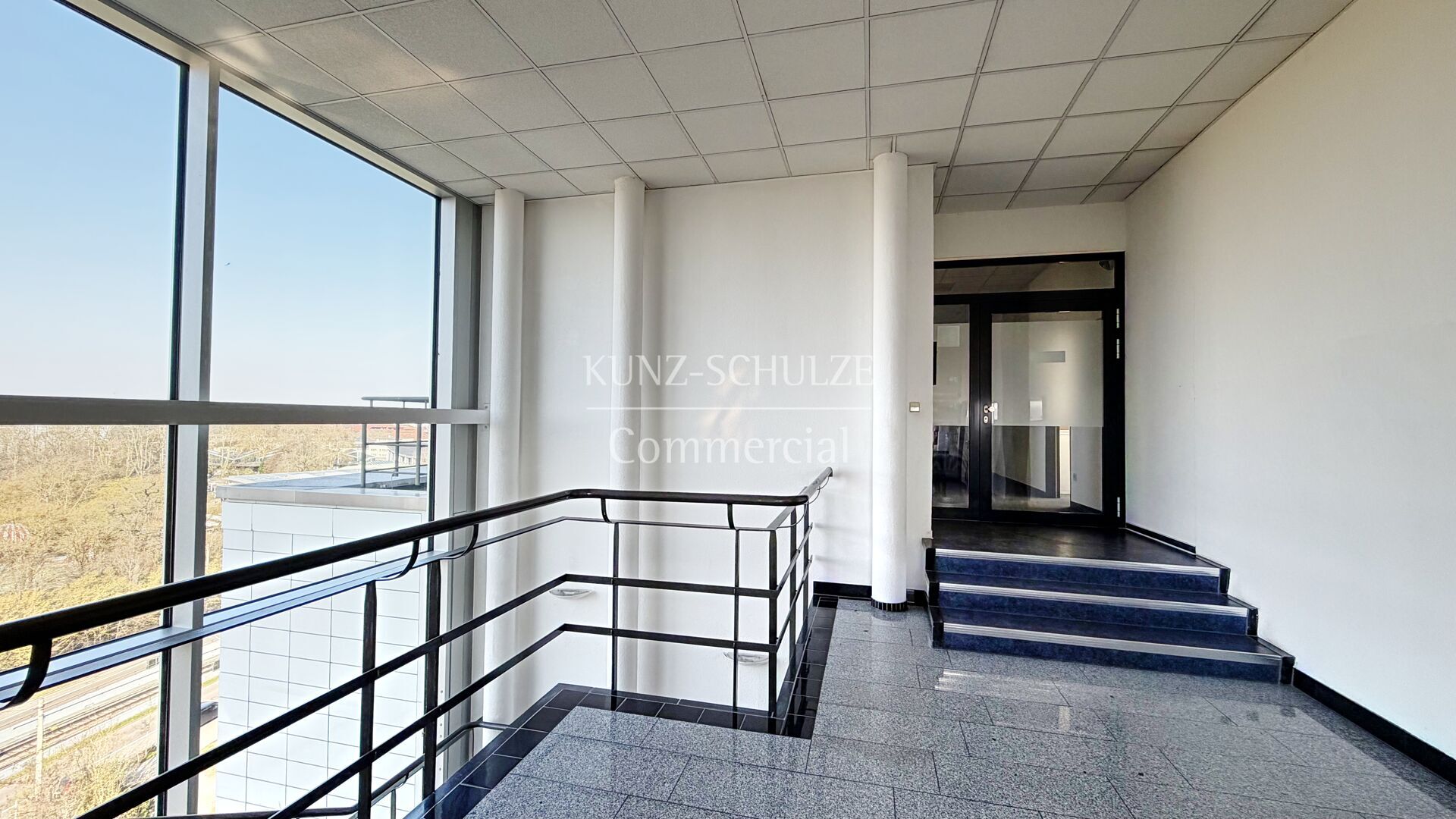Büro 9.OG00001