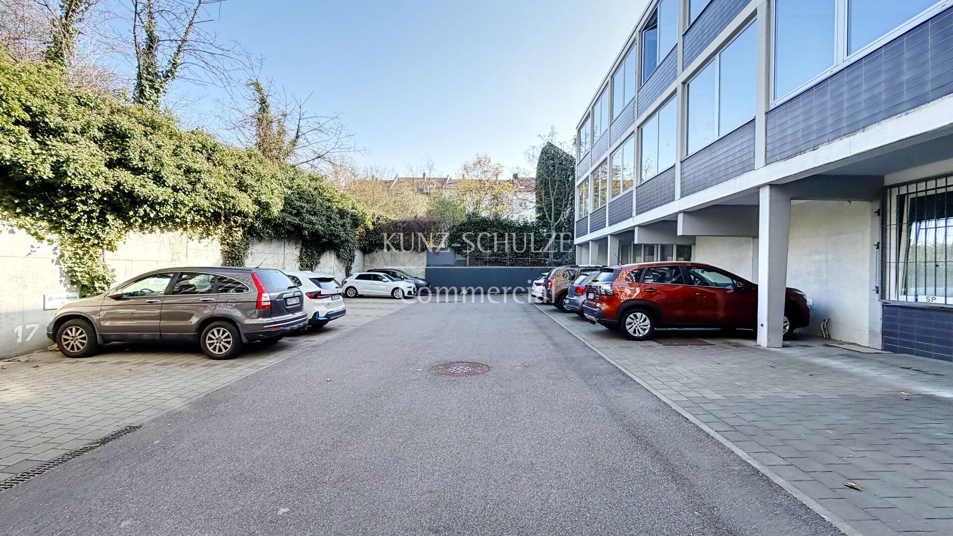 Büro00004