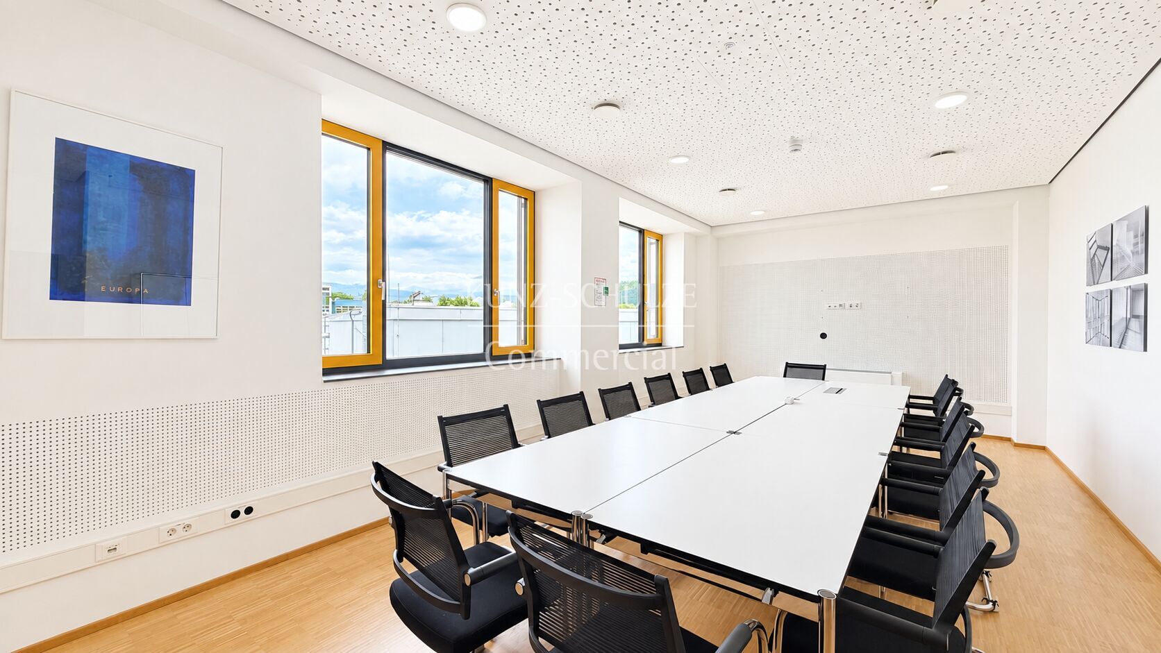 Büro00011