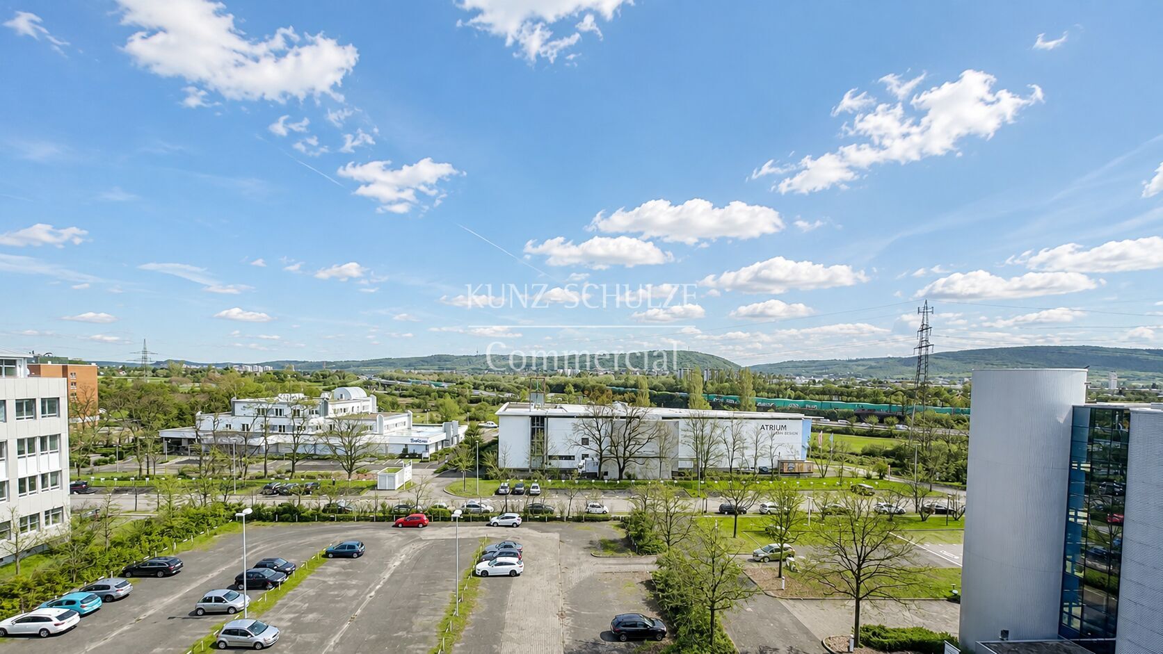 Büro00004