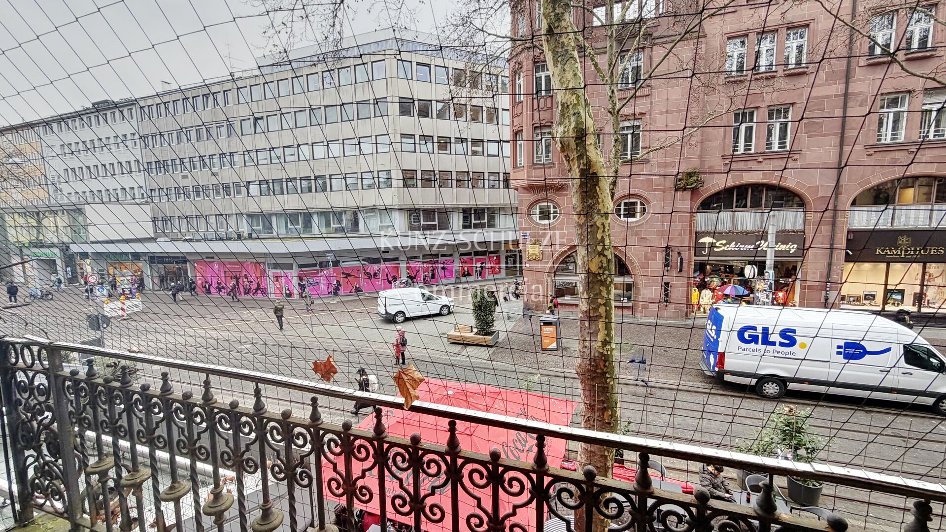 Büro00008